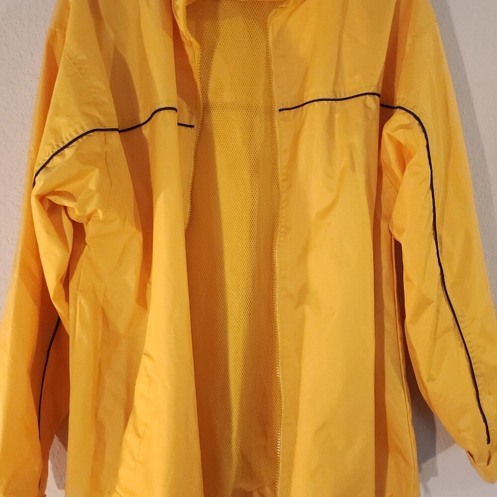 BRIGHT YELLOW WINDBREAKER MEDIUM  VINTAGE RARE A MUST HAVE - Picture 3 of 15